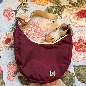 Walker Family Goods Bay Bag in Berry (Regular Size)